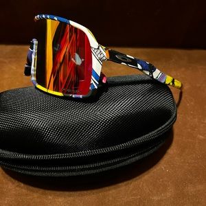 Sutro S Oakley‘s